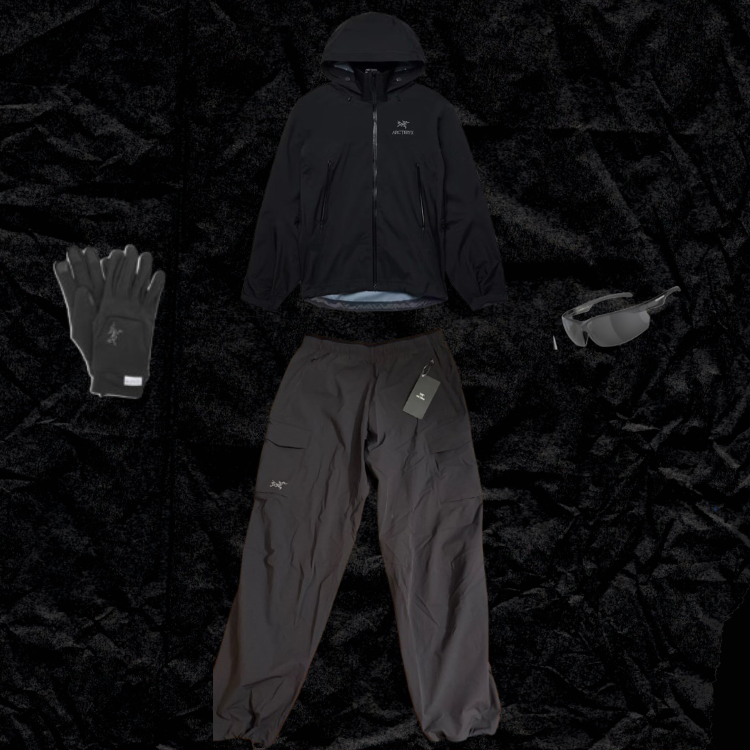 Arc'teryx Hiking Performance Set Bundle