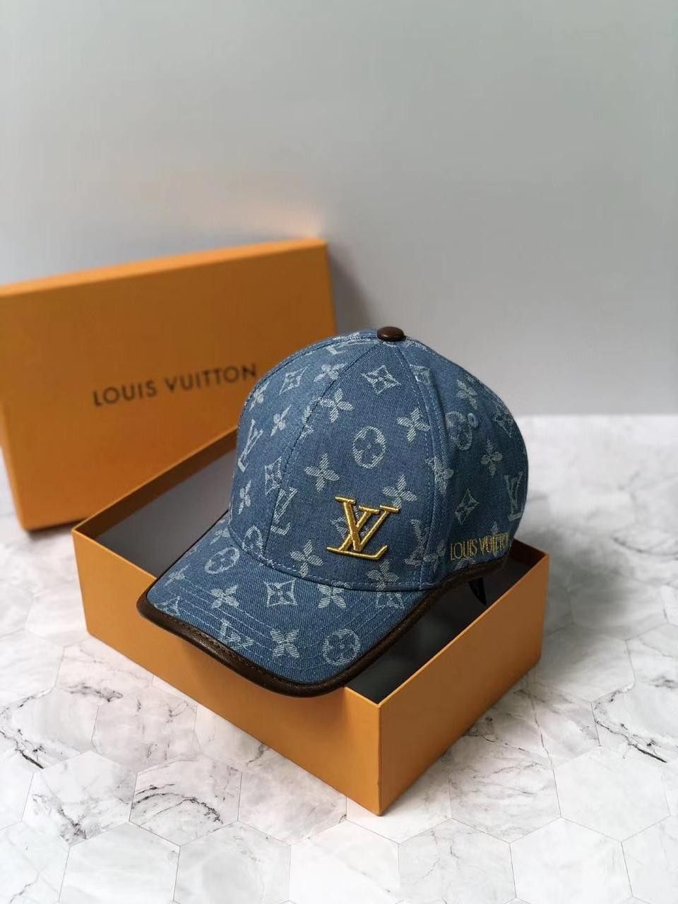 LV caps